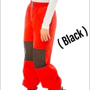 NWOT Mesh Knee Wind joggers
